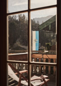 Deluxe-Zimmer mit Bergblick, Raitner Wirt, Schleching, Raiten, Rait'ner Wirt, Gasthaus Rait'n, Übernachtung Rait'n, Übernachtung Raiten, Hotel Rain, Hotel Schleching, Hotel Rait'n, Hunde, Hundehotel